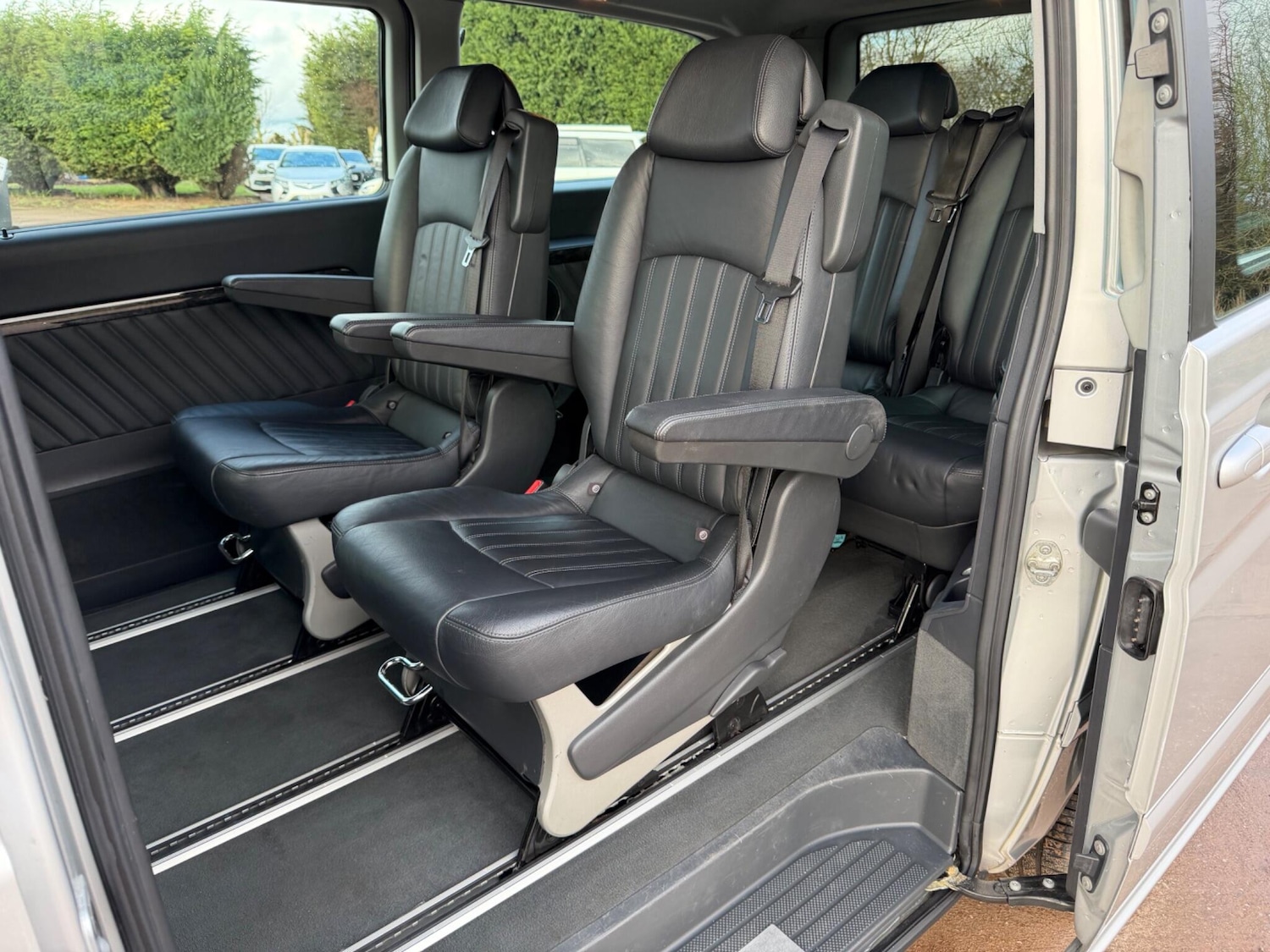 Used Mercedes-Benz Viano 2012 for sale - 77537144: Photo 14