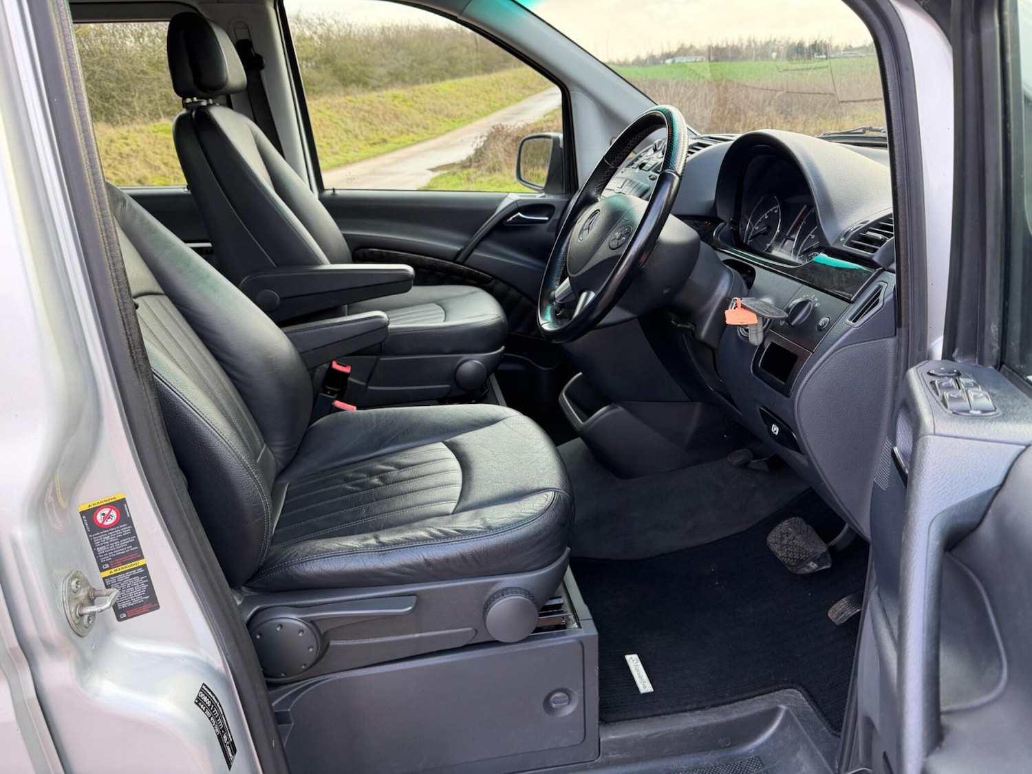 Used Mercedes-Benz Viano 2012 for sale - 77537144: Photo 17