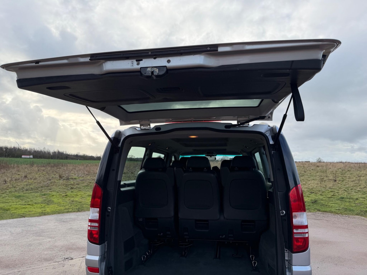 Used Mercedes-Benz Viano 2012 for sale - 77537144: Photo 21