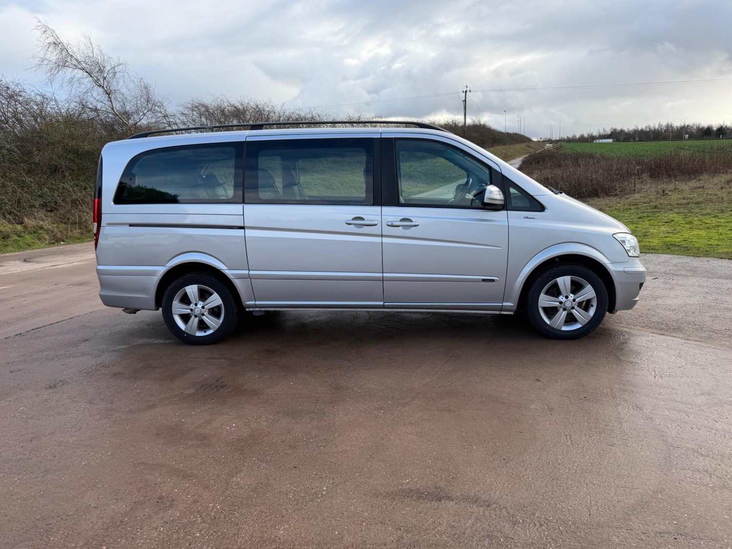 Used Mercedes-Benz Viano 2012 for sale - 77537144: Photo 23