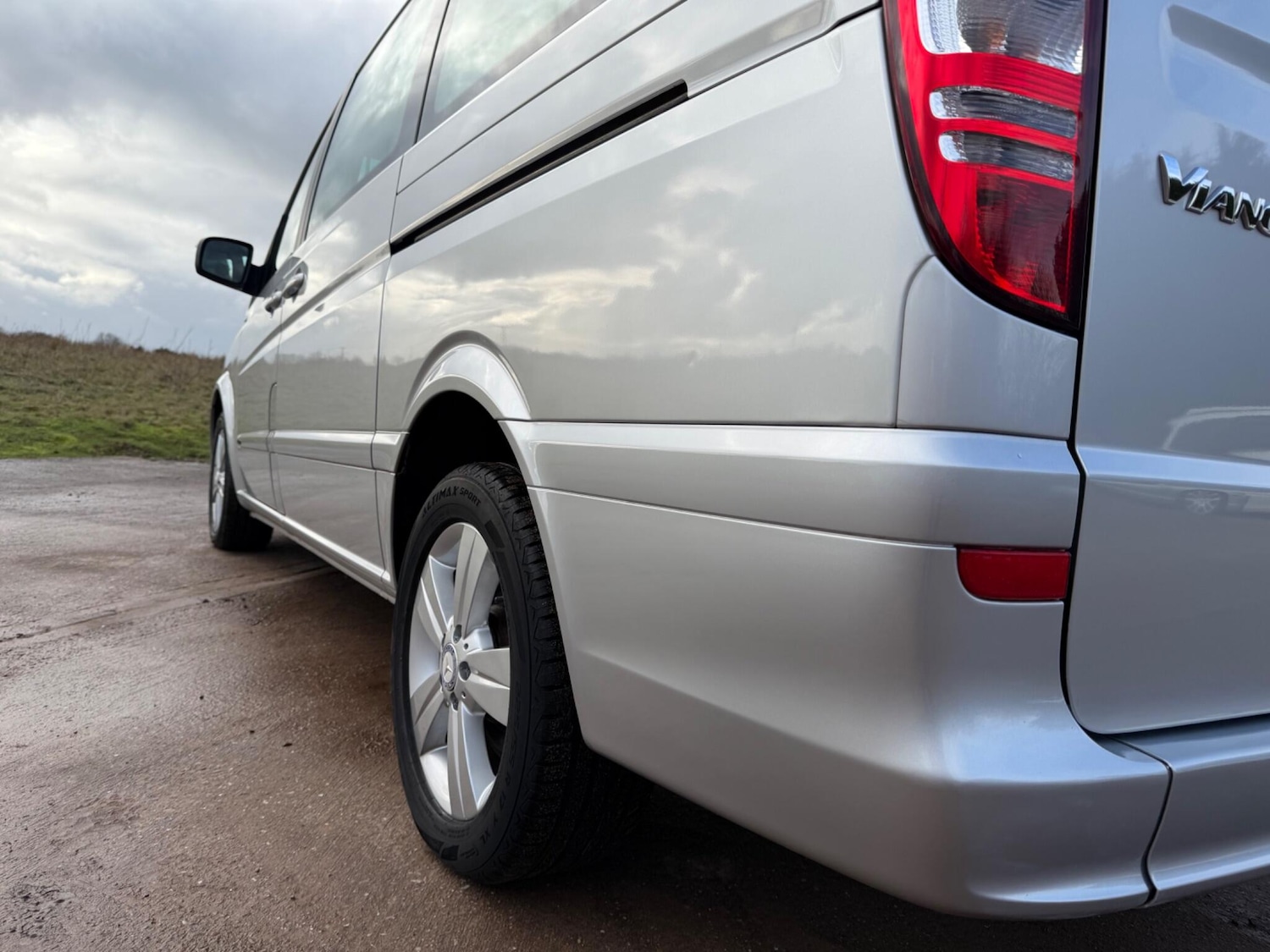 Used Mercedes-Benz Viano 2012 for sale - 77537144: Photo 37