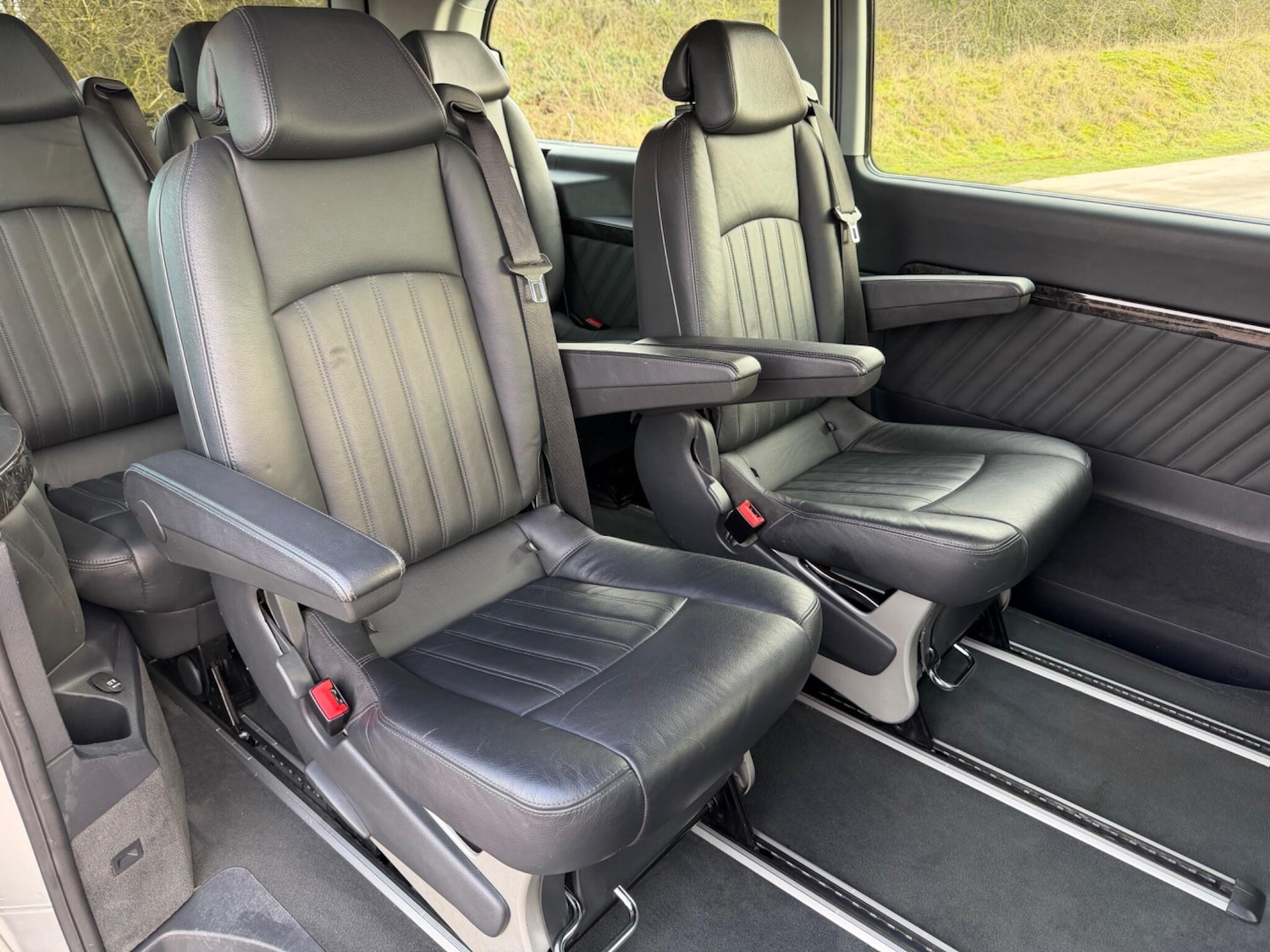 Used Mercedes-Benz Viano 2012 for sale - 77537144: Photo 4