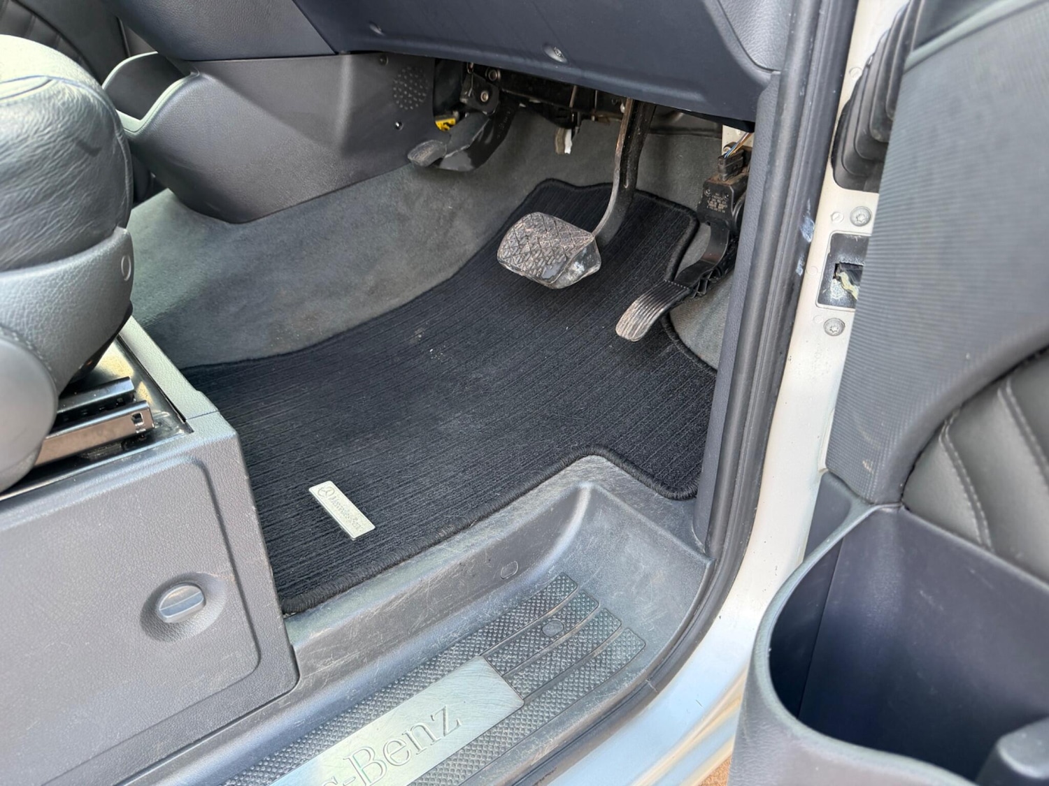 Used Mercedes-Benz Viano 2012 for sale - 77537144: Photo 44