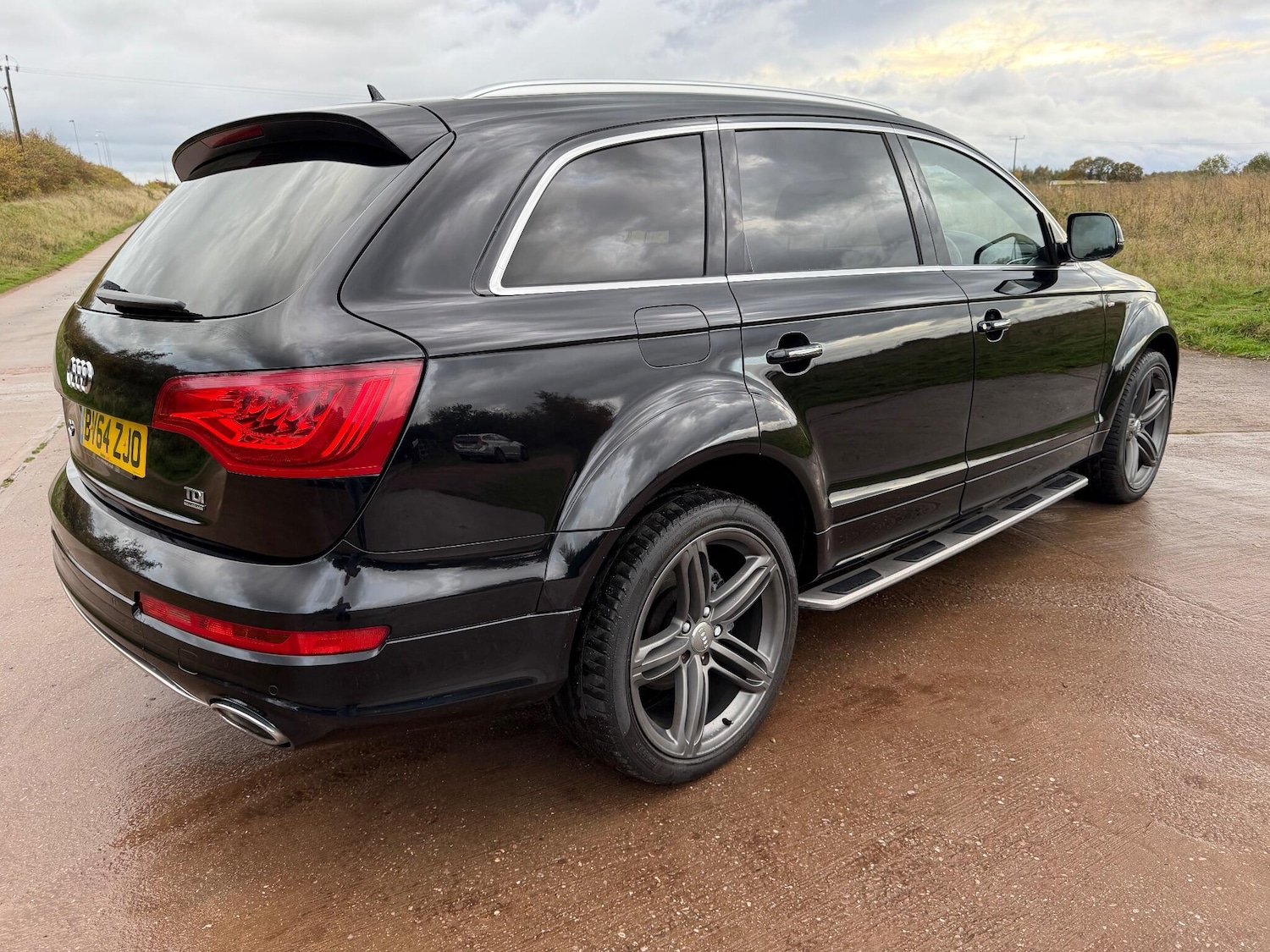 Used Audi Q7 2015 for sale - 76360542: Photo 2