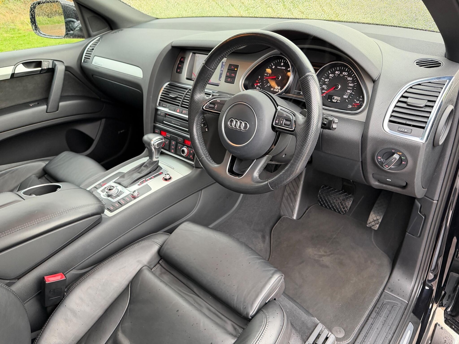 Used Audi Q7 2015 for sale - 76360542: Photo 45