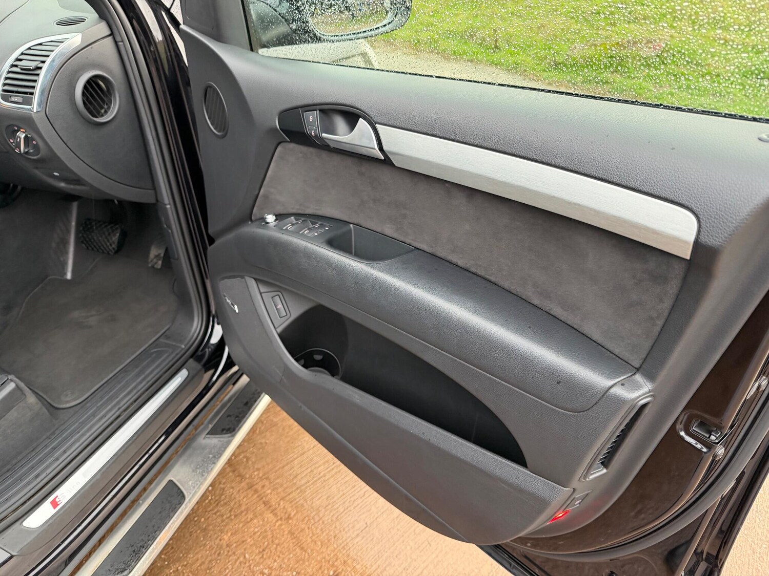 Used Audi Q7 2015 for sale - 76360542: Photo 57