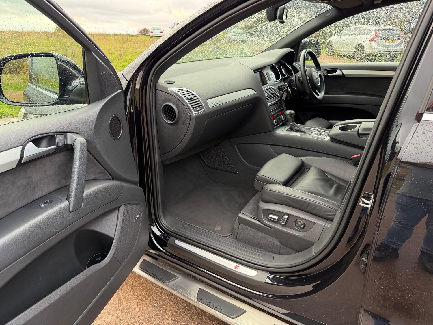 Used Audi Q7 2015 for sale - 76360542: Photo 75