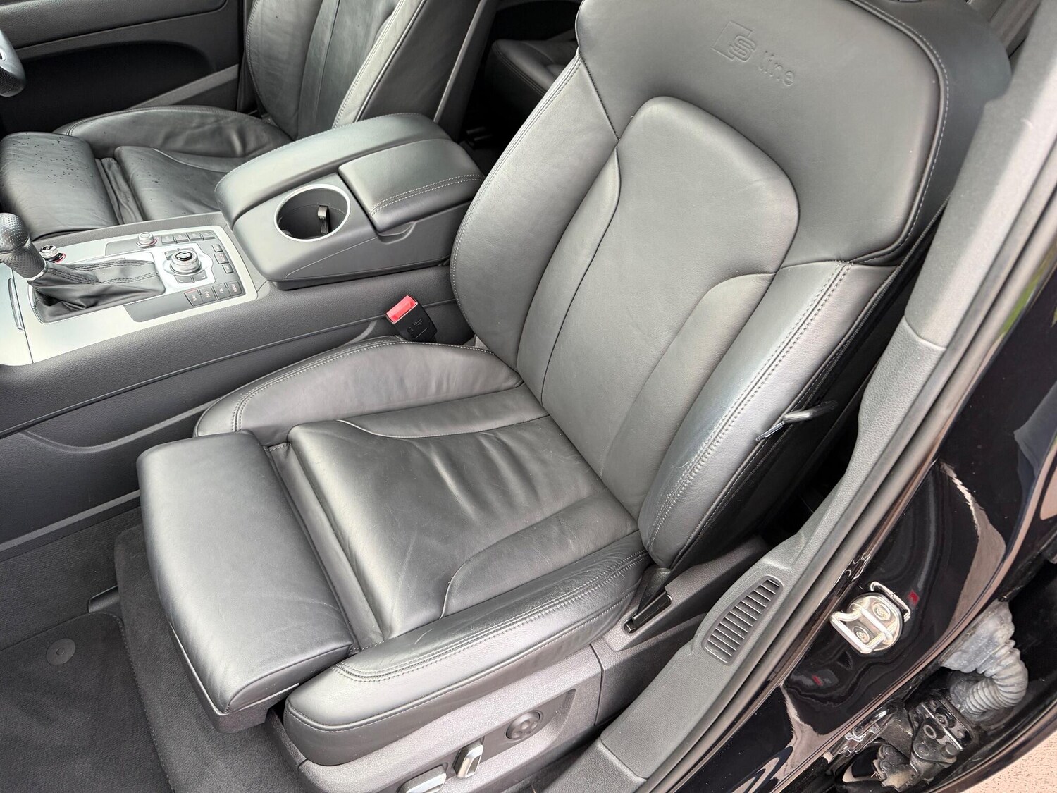 Used Audi Q7 2015 for sale - 76360542: Photo 76