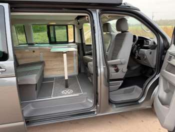 Used Volkswagen California 2020 for sale - 74161024: Photo