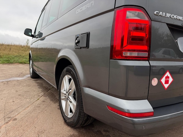 Used Volkswagen California 2019 for sale - 76238829: Photo 12