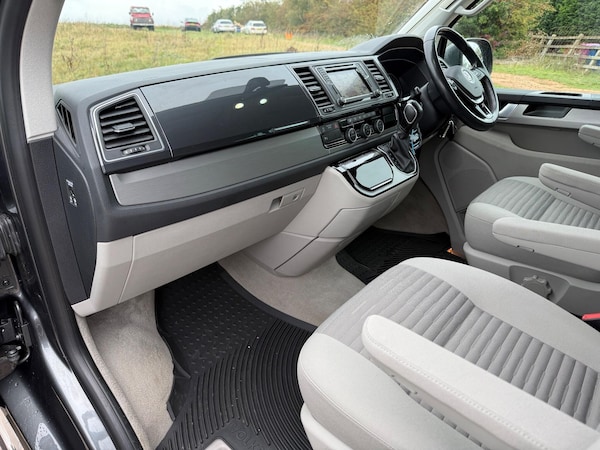 Used Volkswagen California 2019 for sale - 76238829: Photo 6