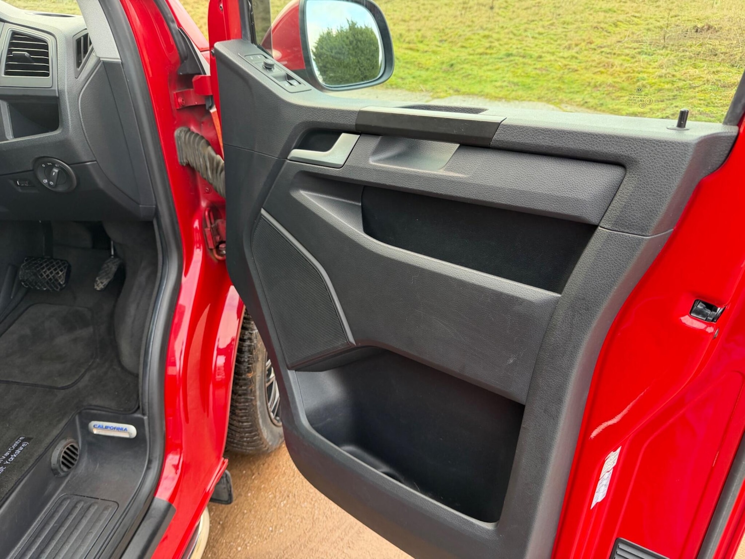 Used Volkswagen California 2017 for sale - 77395966: Photo 47