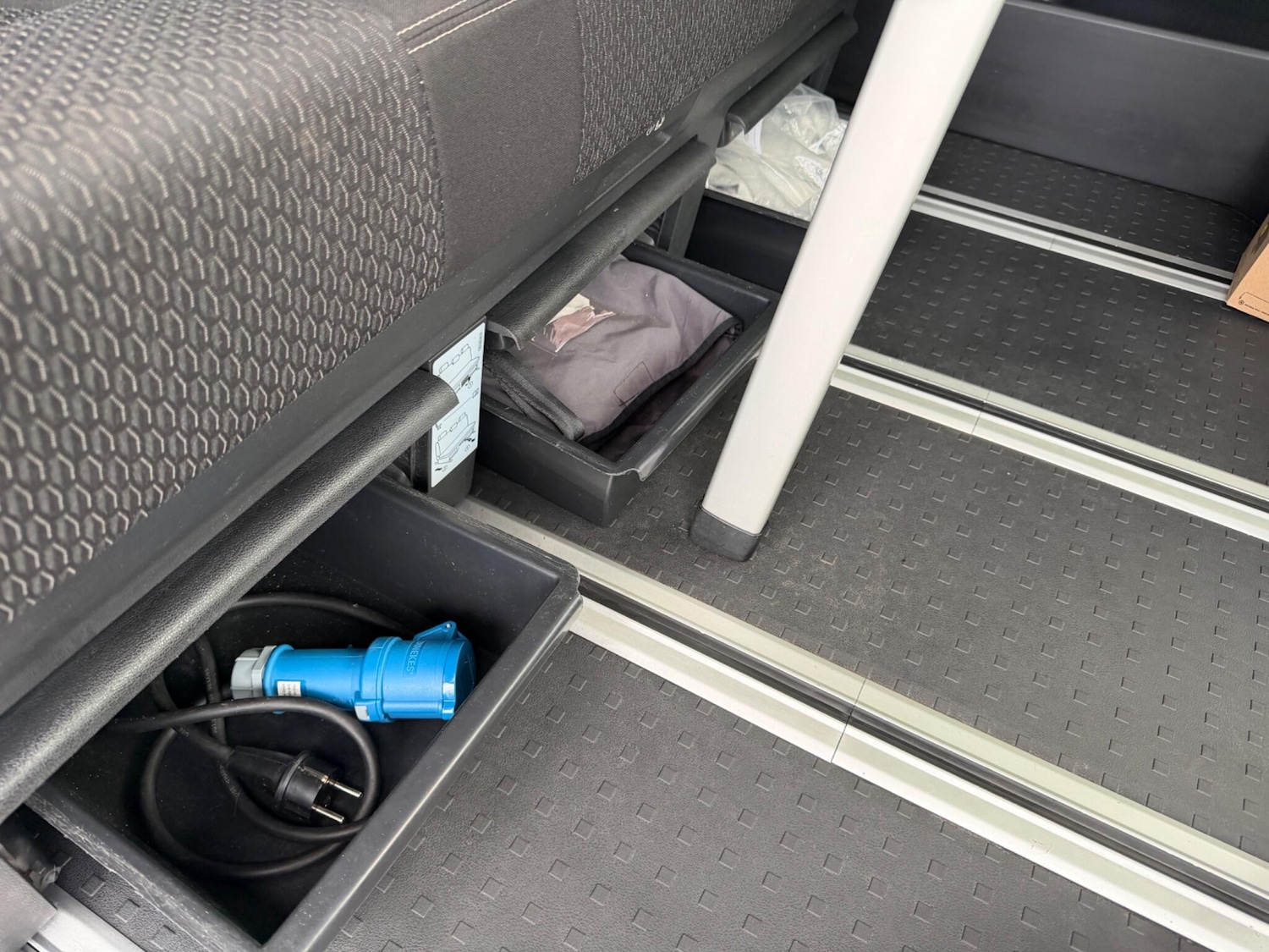 Used Volkswagen California 2017 for sale - 77395966: Photo 68