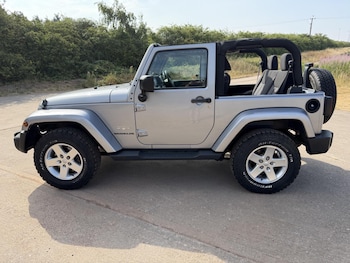 Used Jeep Wrangler 2014 for sale - 79225095: Photo