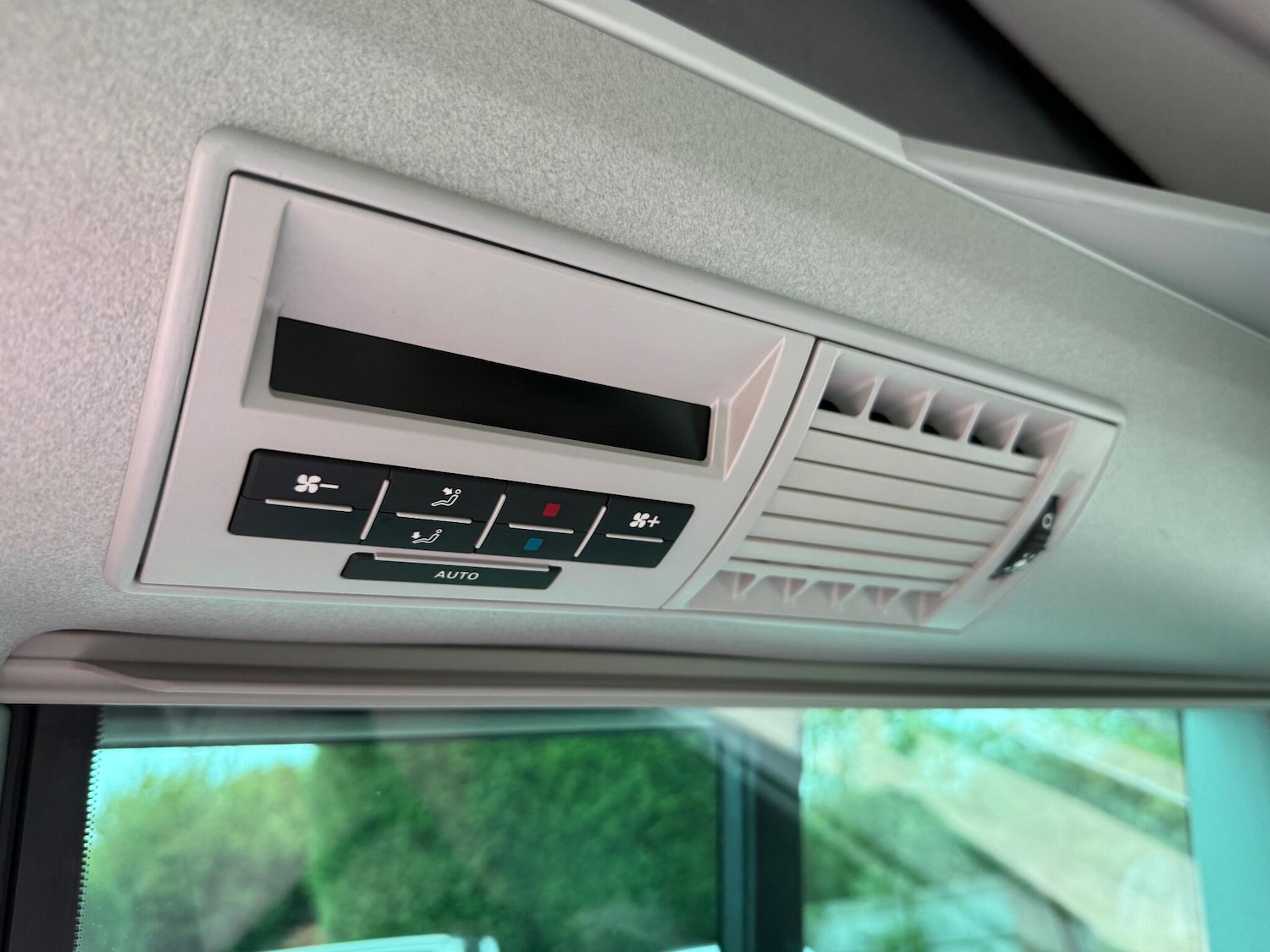 Used Volkswagen California 2017 for sale - 76175402: Photo 18