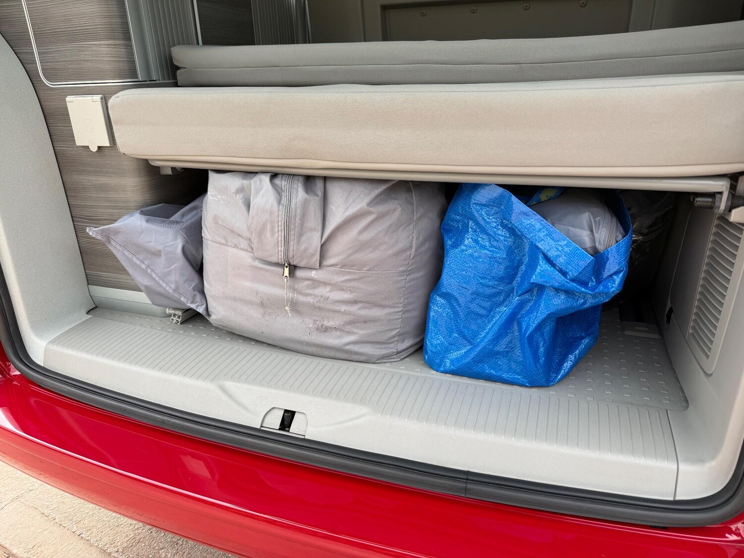 Used Volkswagen California 2017 for sale - 76175402: Photo 46