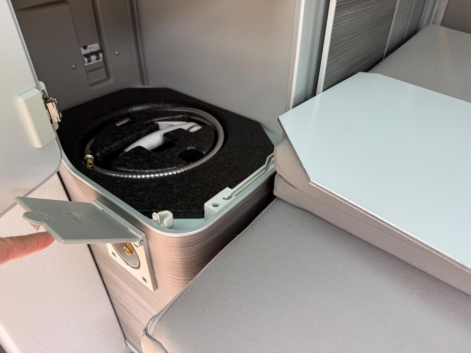 Used Volkswagen California 2017 for sale - 76175402: Photo 47