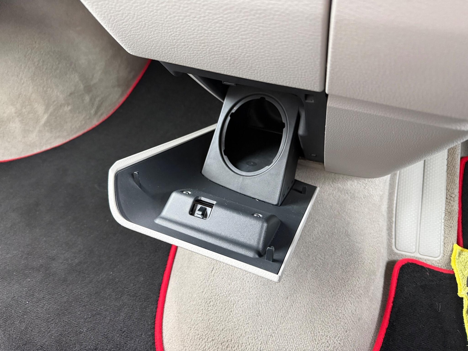 Used Volkswagen California 2017 for sale - 76175402: Photo 5