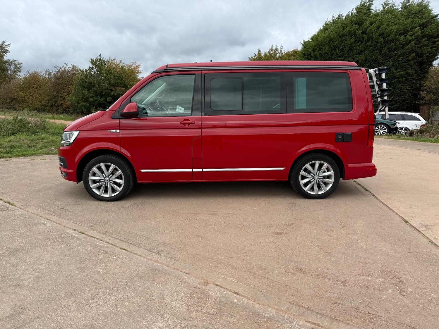 Used Volkswagen California 2017 for sale - 76175402: Photo 77