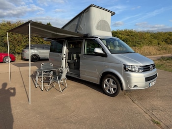 Used Volkswagen California 2015 for sale - 75646206: Photo