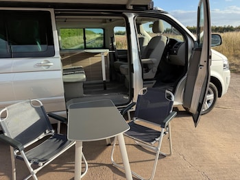 Used Volkswagen California 2015 for sale - 75646206: Photo