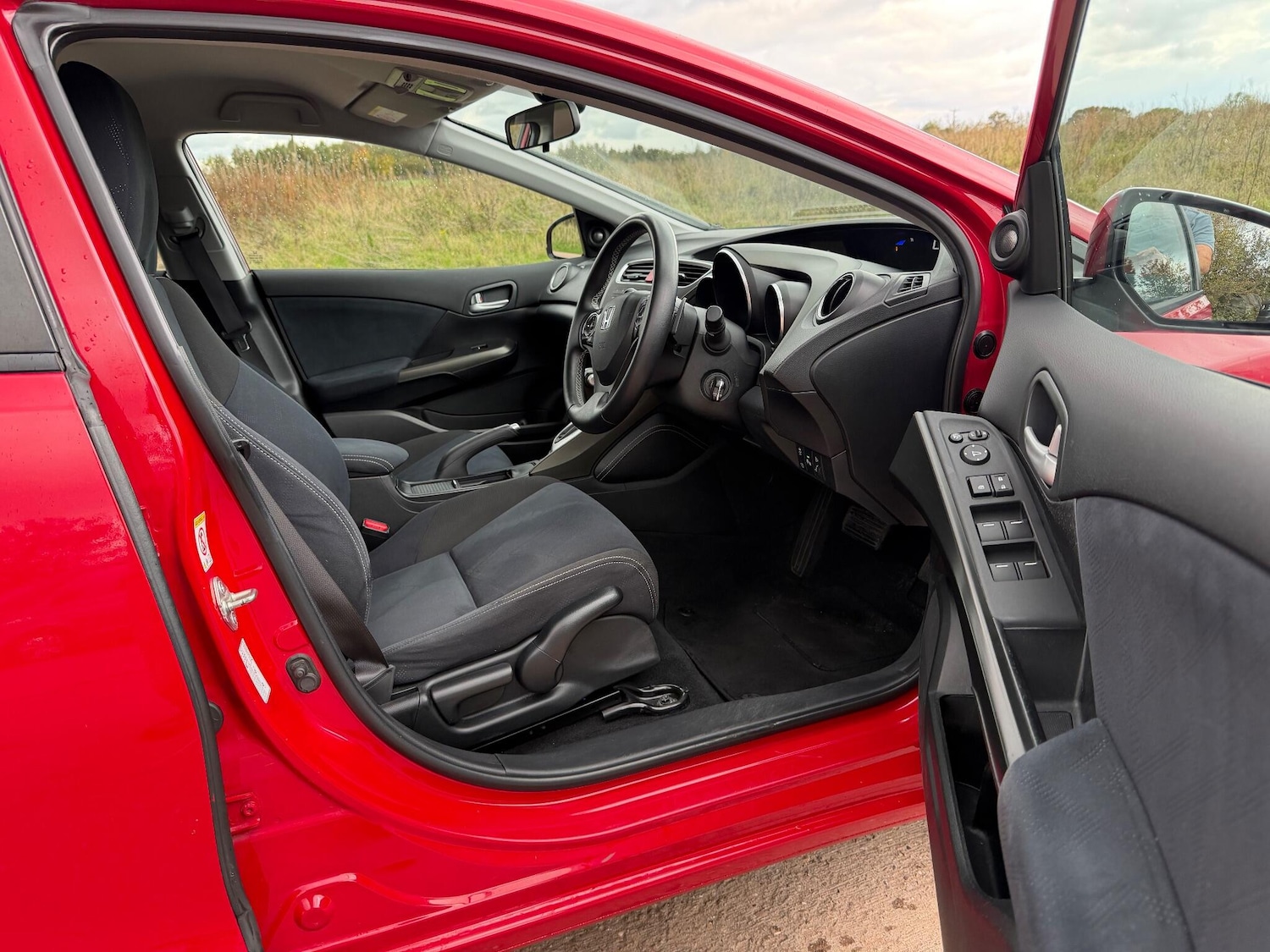 Used Honda Civic 2014 for sale - 76360096: Photo 23
