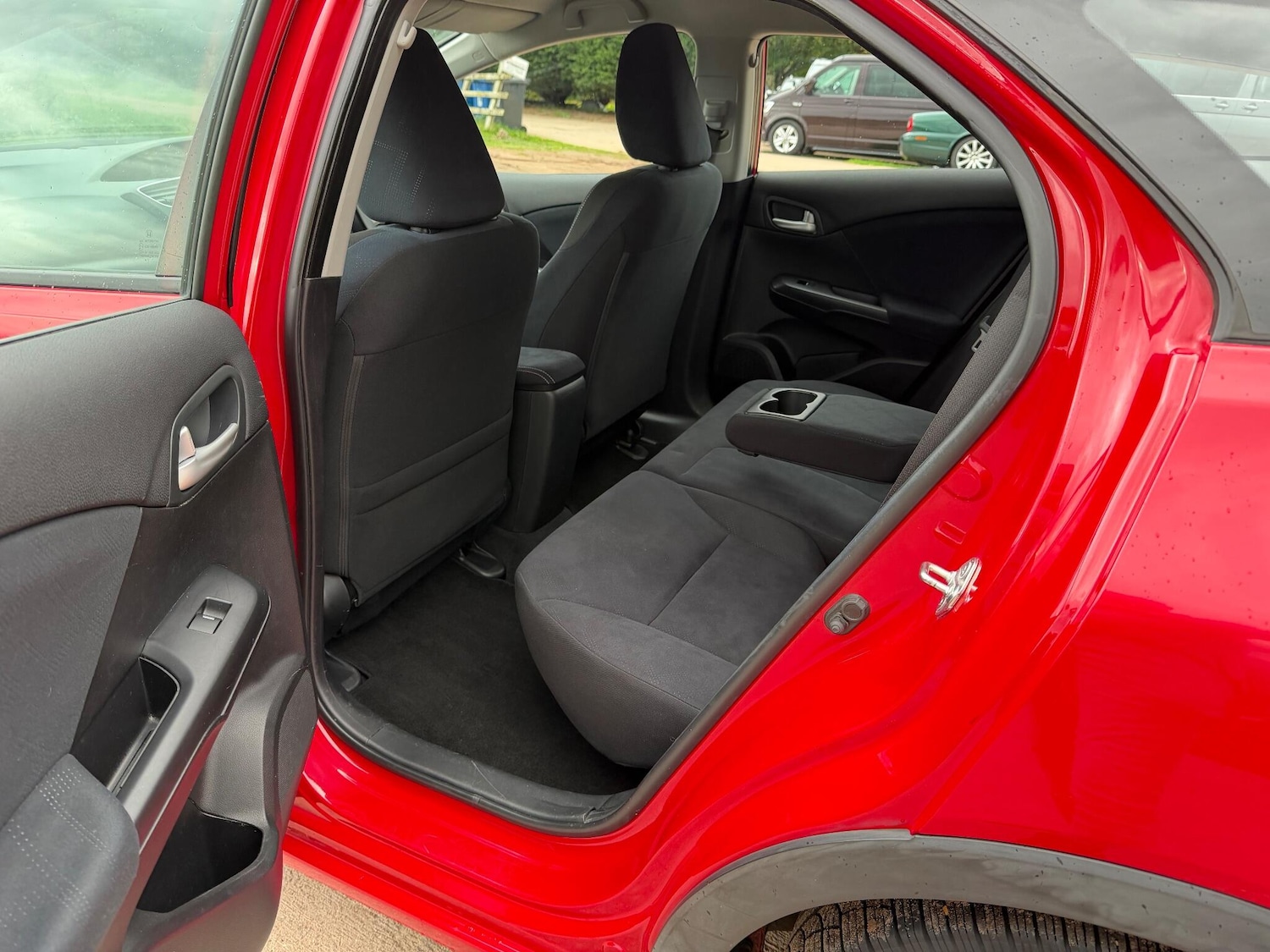 Used Honda Civic 2014 for sale - 76360096: Photo 32