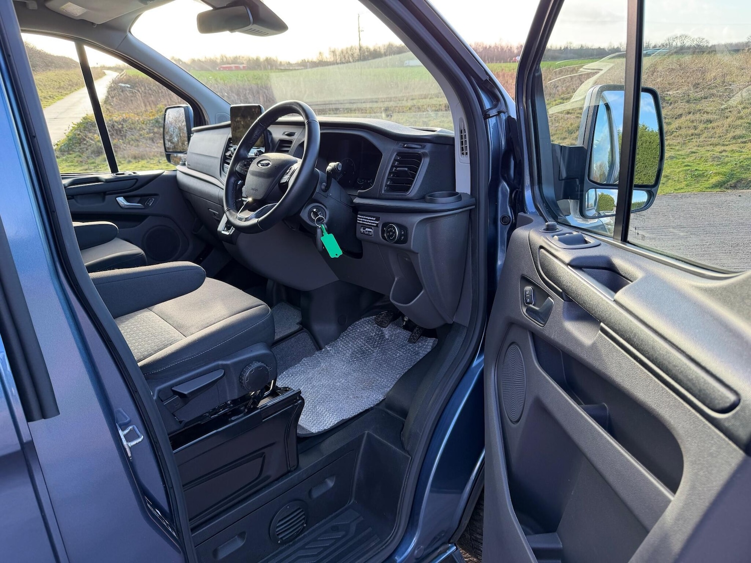 Used Ford Transit Custom 2023 for sale - 77015587: Photo 3