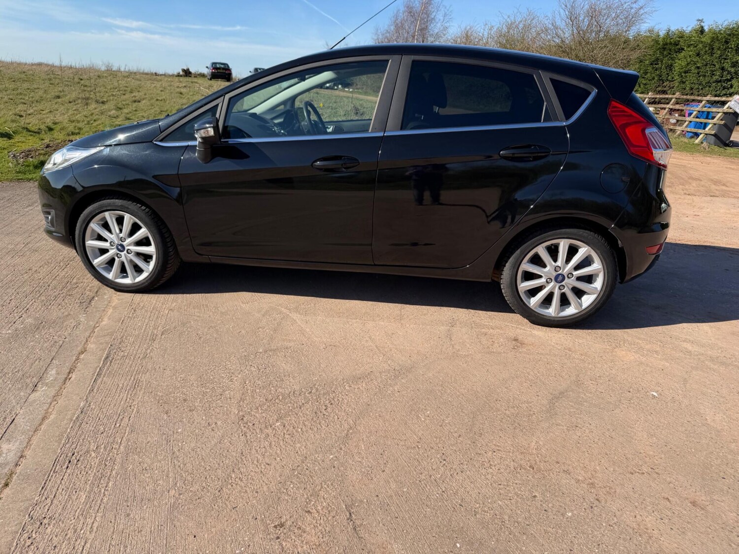 Used Ford Fiesta for sale - 77940322: Photo 24