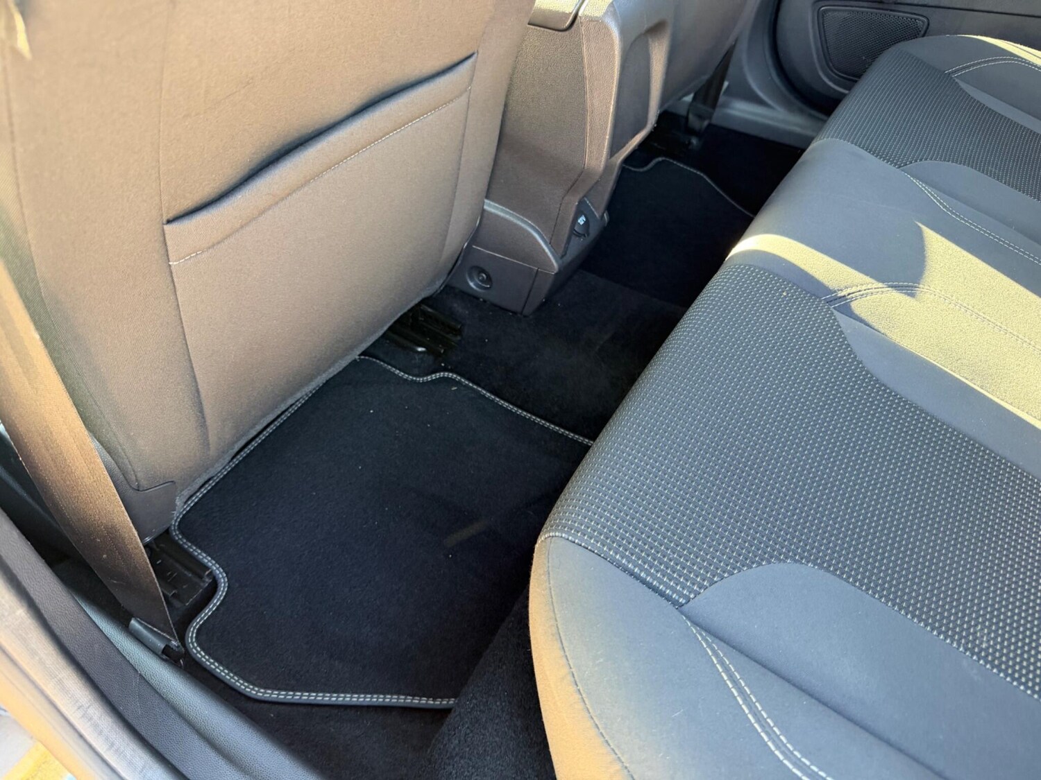 Used Ford Fiesta for sale - 77940322: Photo 31