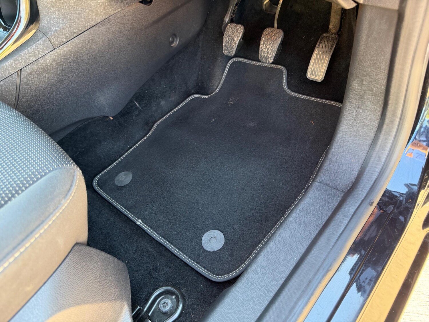 Used Ford Fiesta for sale - 77940322: Photo 71