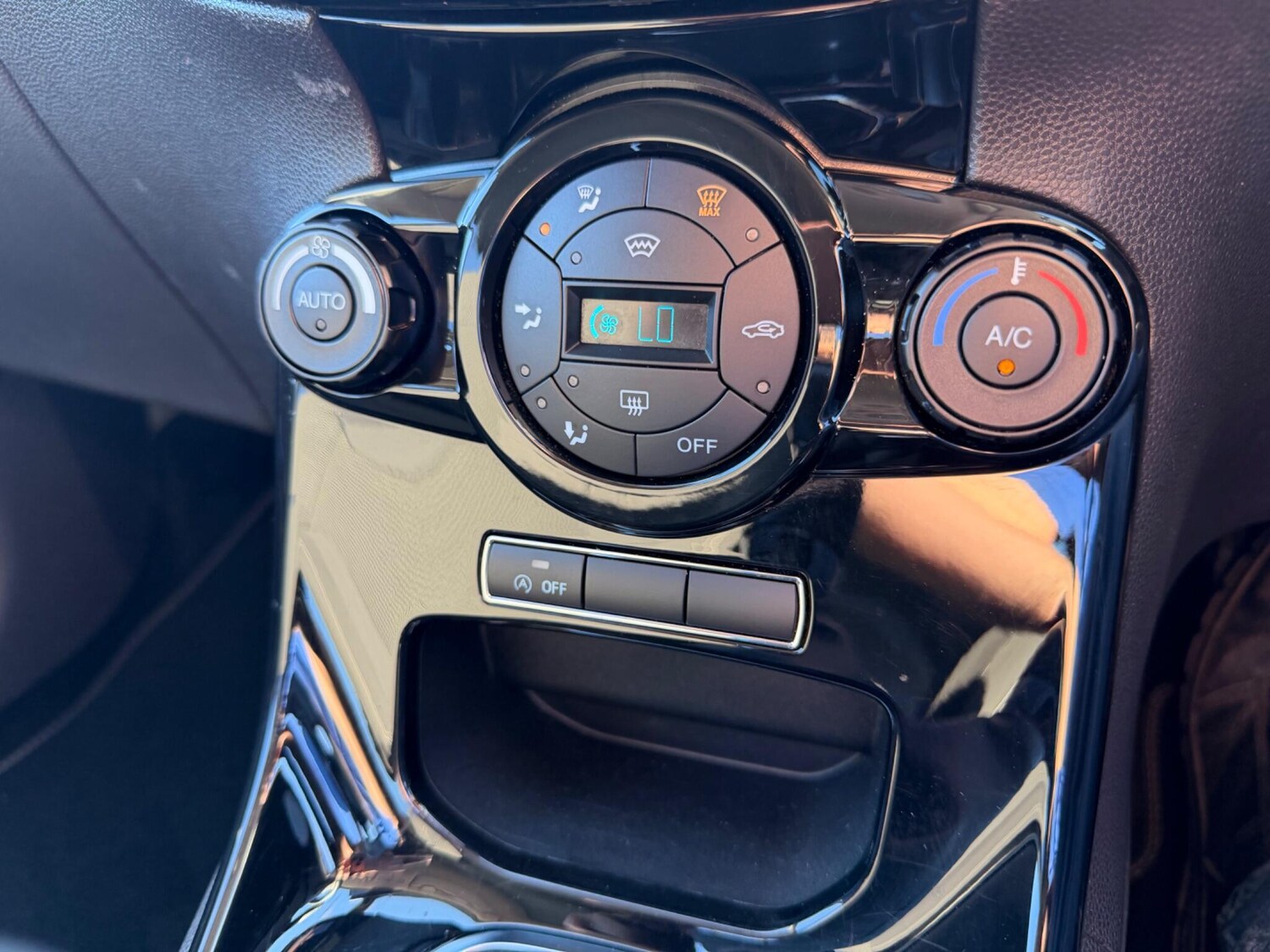 Used Ford Fiesta for sale - 77940322: Photo 75