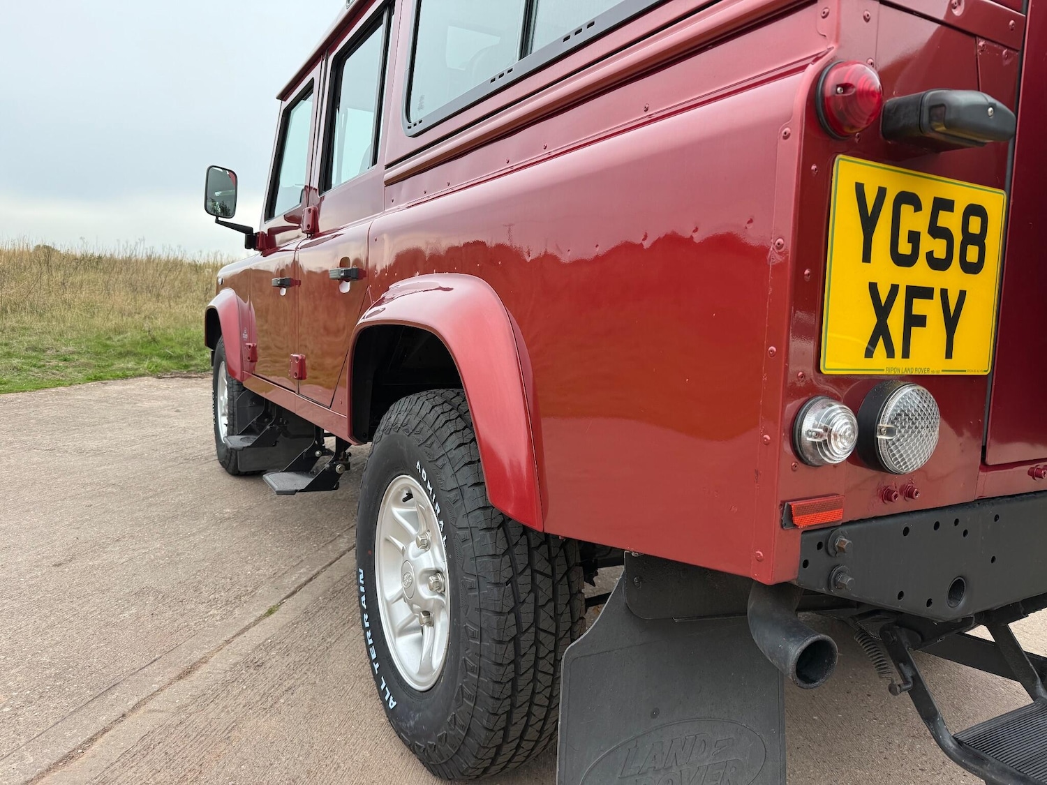 Used Land Rover Defender 110 2008 for sale - 76109712: Photo 16