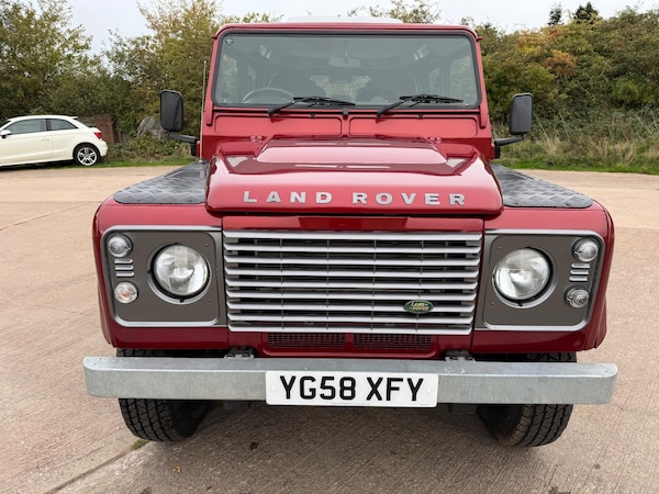 Used Land Rover Defender 110 2008 for sale - 76109712: Photo 19