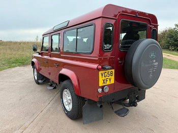 Used Land Rover Defender 110 2008 for sale - 76109712: Photo