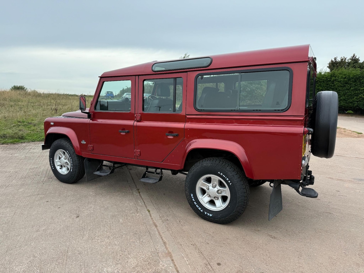 Used Land Rover Defender 110 2008 for sale - 76109712: Photo 30