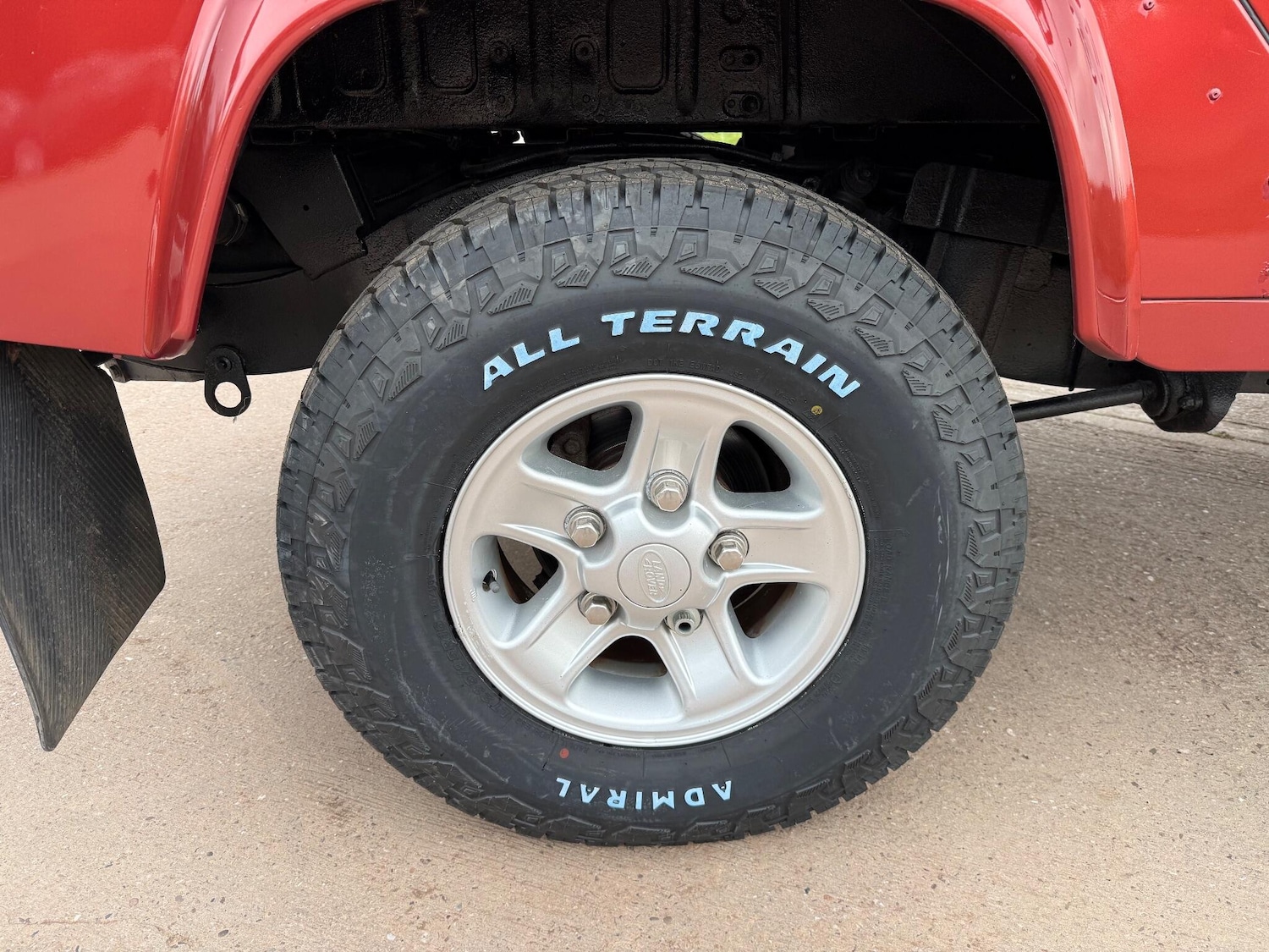 Used Land Rover Defender 110 2008 for sale - 76109712: Photo 78