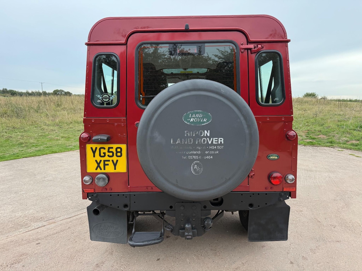 Used Land Rover Defender 110 2008 for sale - 76109712: Photo 9