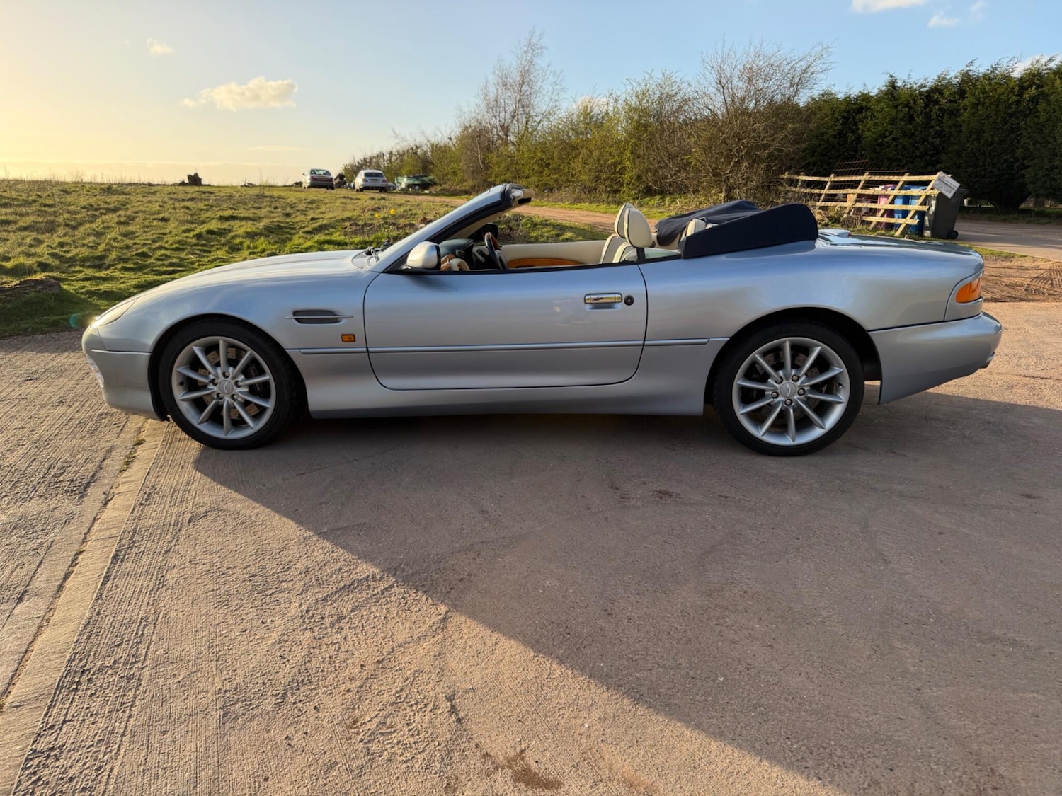 Used Aston Martin DB7 2001 for sale - 78072906: Photo 23