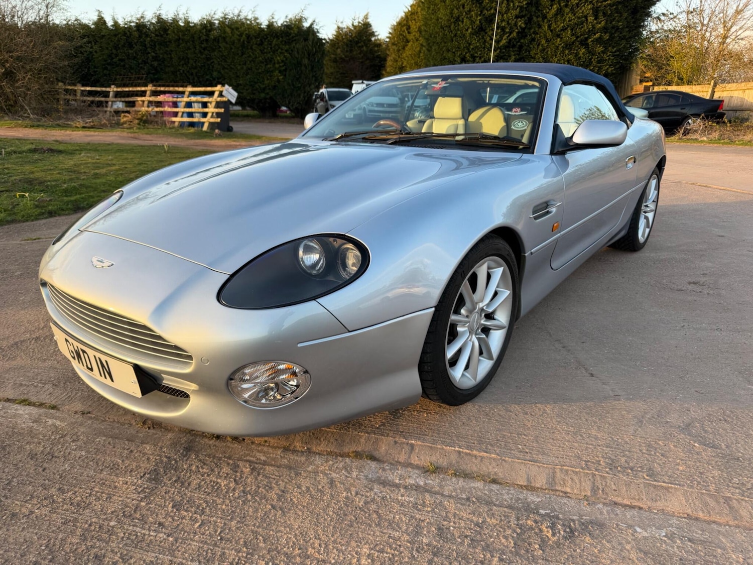 Used Aston Martin DB7 2001 for sale - 78072906: Photo 24