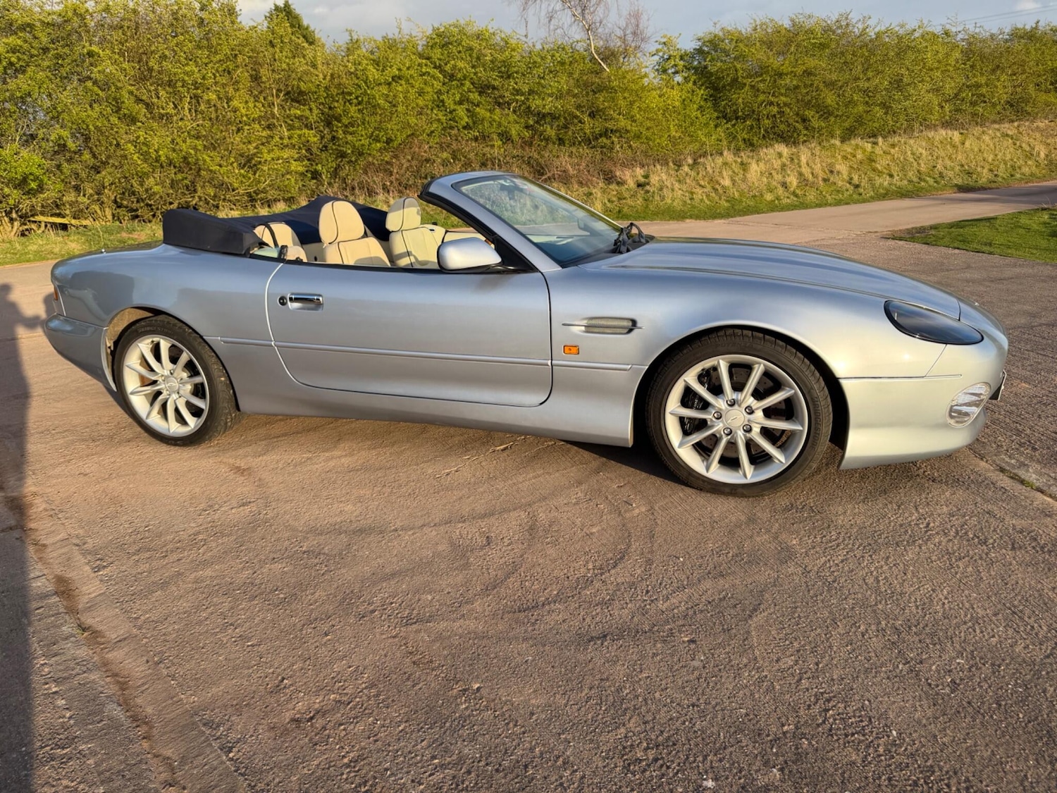 Used Aston Martin DB7 2001 for sale - 78072906: Photo 32