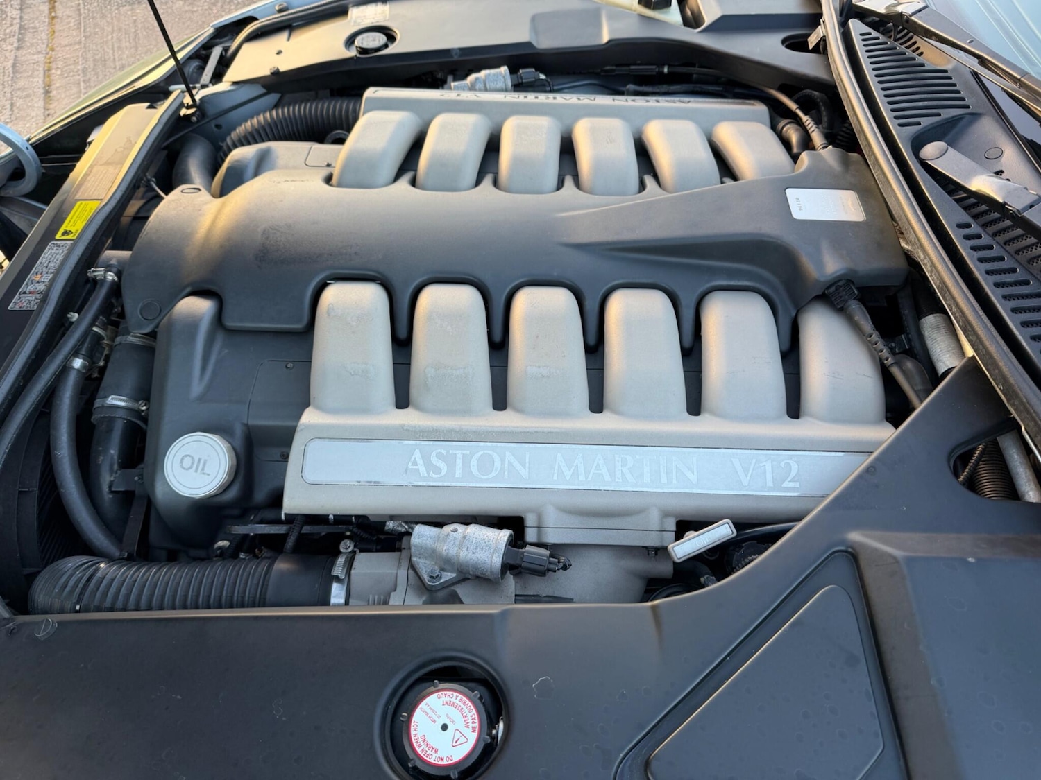 Used Aston Martin DB7 2001 for sale - 78072906: Photo 42