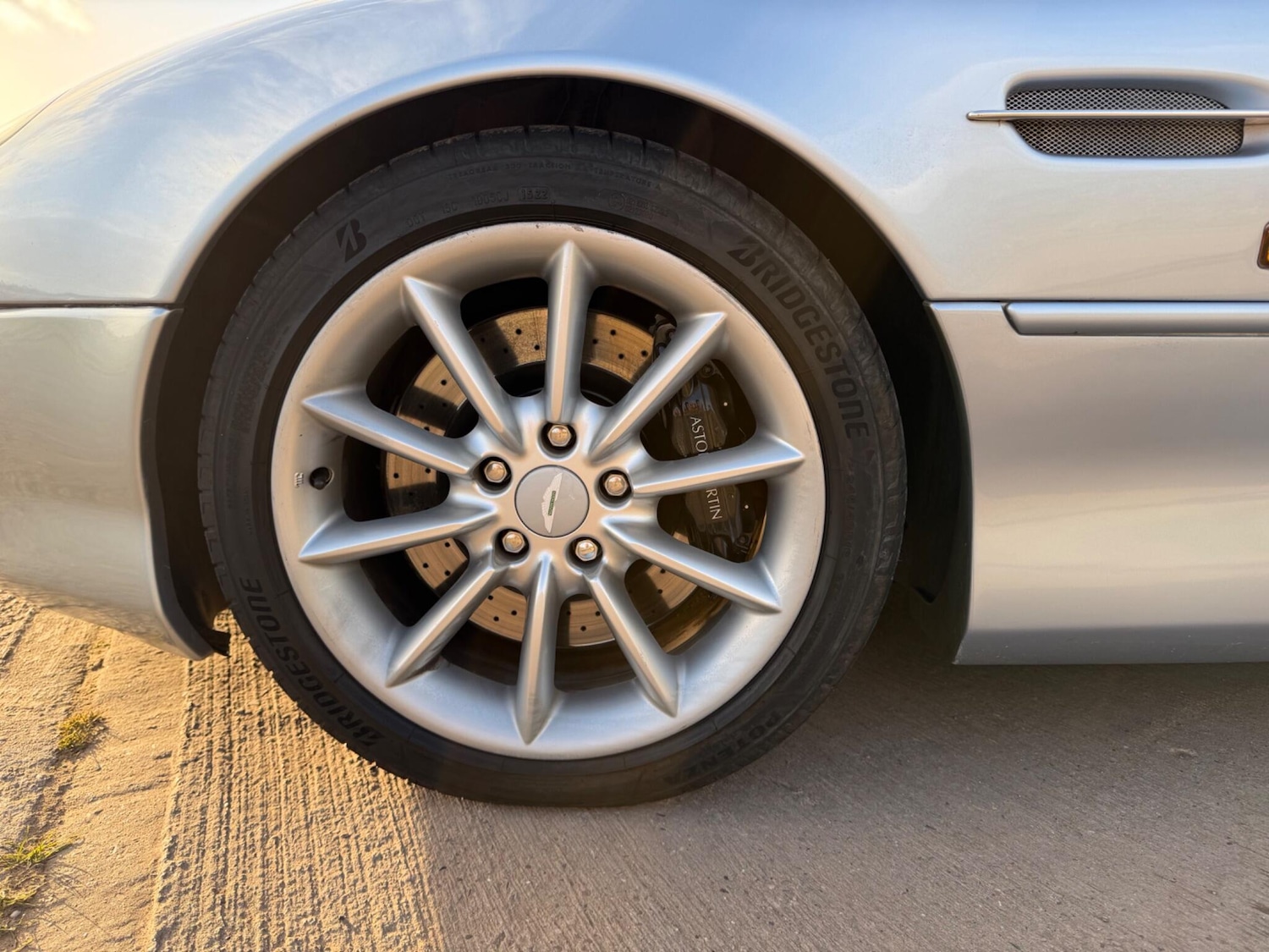 Used Aston Martin DB7 2001 for sale - 78072906: Photo 46