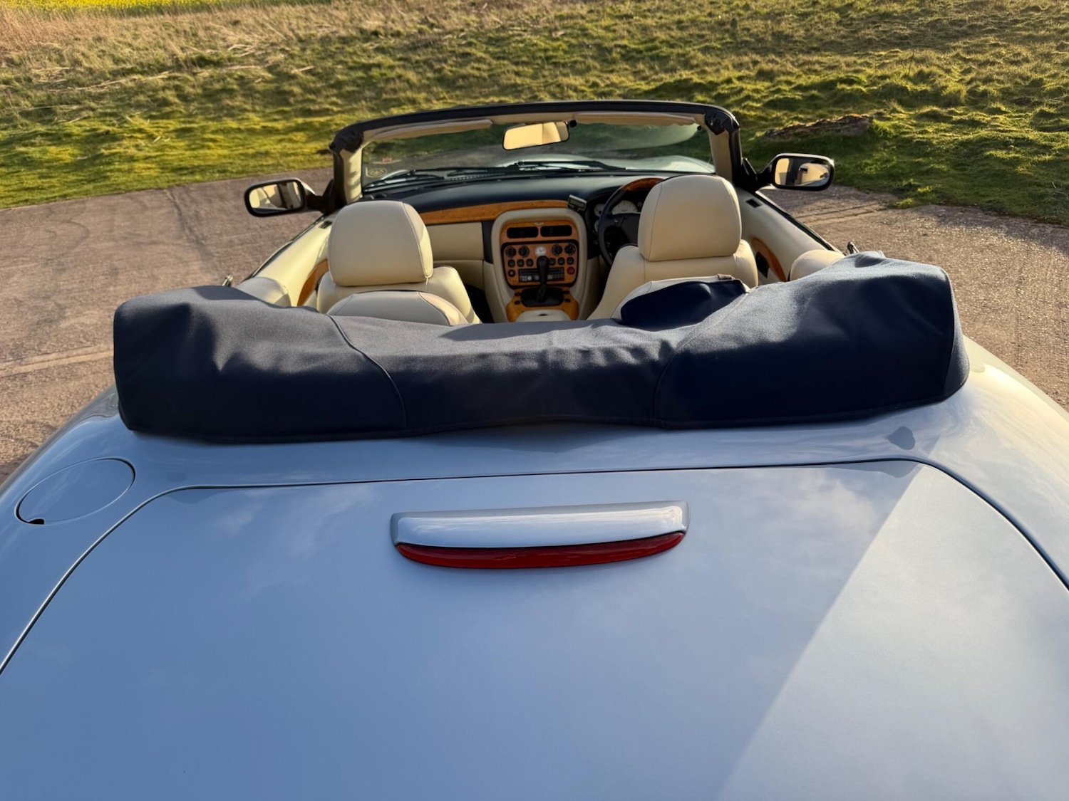 Used Aston Martin DB7 2001 for sale - 78072906: Photo 56