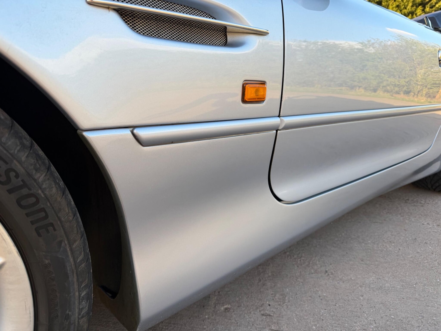 Used Aston Martin DB7 2001 for sale - 78072906: Photo 78