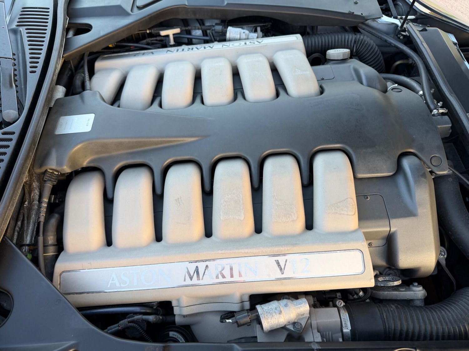 Used Aston Martin DB7 2001 for sale - 78072906: Photo 86