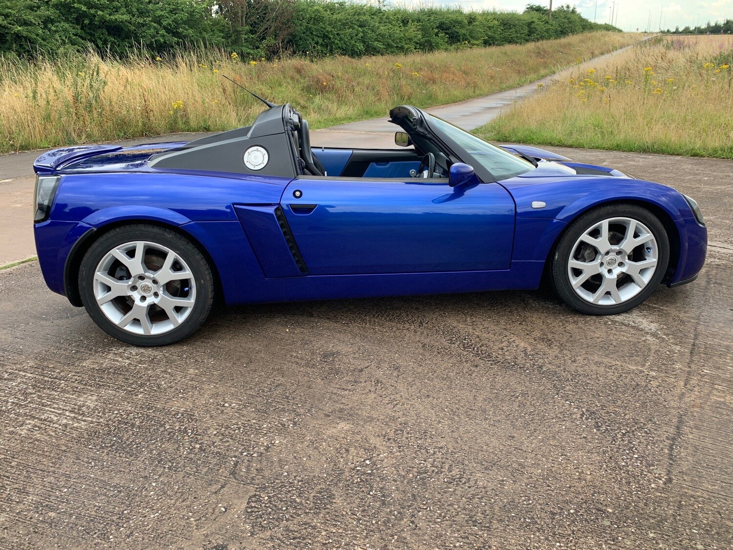 Used Vauxhall VX220 2005 for sale - 76283846: Photo 14
