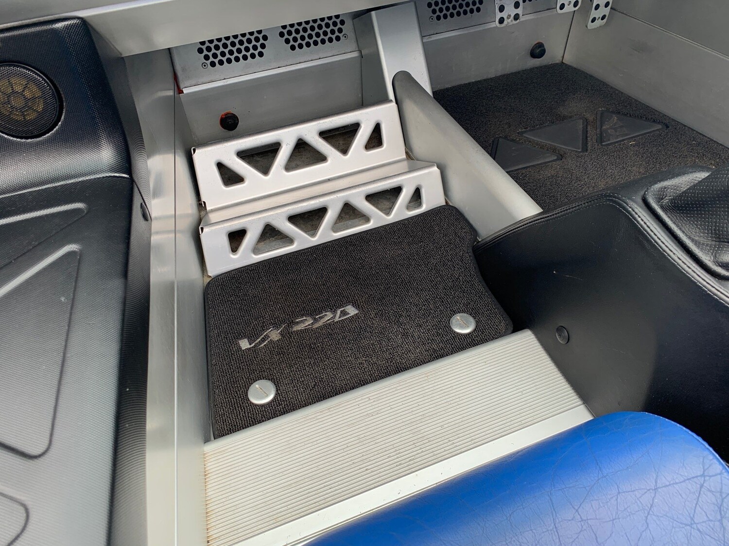 Used Vauxhall VX220 2005 for sale - 76283846: Photo 60