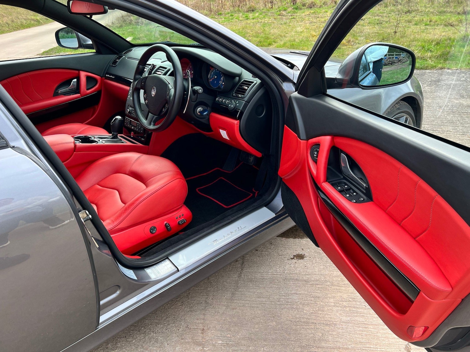 Used Maserati Quattroporte 2012 for sale - 76283856: Photo 1