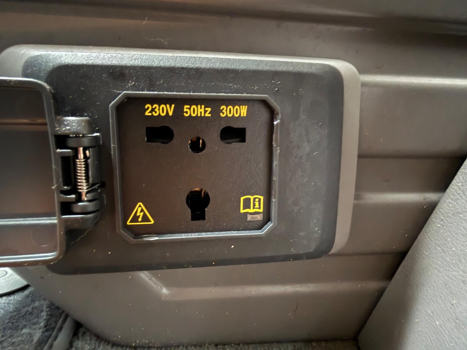 Used Volkswagen California 2023 for sale - 76085263: Photo 31